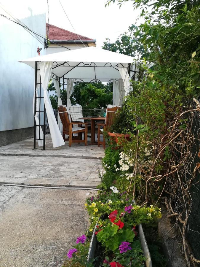 Lili Apartment In Zadar Pet Friendly, Free Parking Exterior foto