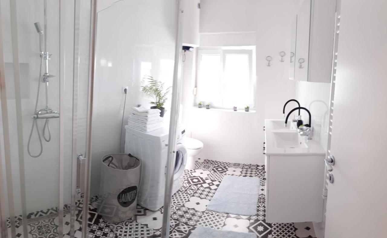 Lili Apartment In Zadar Pet Friendly, Free Parking Exterior foto